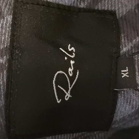 Mens button down shirt - Picture 4 of 5